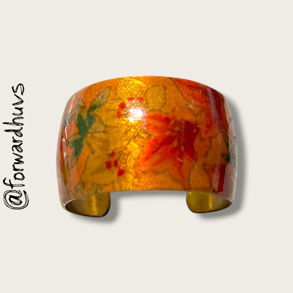 Vintage Gold Tone Floral Cuff Bracelet